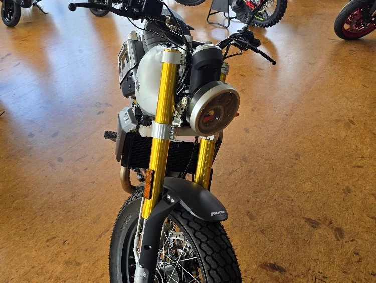 Angebot Fantic Caballero Flat Track 500 Bild 2: Angebot Fantic Caballero Flat Track 500