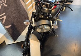 Gebrauchte Yamaha XSR125 Legacy