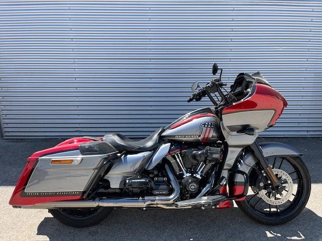 Harley-Davidson CVO Road Glide FLTRXSE (Red Pepper & Magnetic Gray with Black Hole) - Bild 3