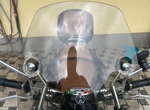 Gebrauchtmotorrad Vespa GTV 300 Via Montenapoleone - Bild 10 Gebrauchtmotorrad Vespa GTV 300 Via Montenapoleone - Bild 10