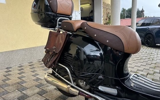 Gebrauchtmotorrad Vespa GTV 300 Via Montenapoleone - Bild 14 Gebrauchtmotorrad Vespa GTV 300 Via Montenapoleone - Bild 14