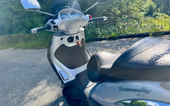Gebrauchtmotorrad Piaggio Beverly 500 - Bild 20 Gebrauchtmotorrad Piaggio Beverly 500 - Bild 20