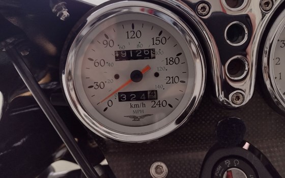 Gebrauchtmotorrad Moto Guzzi V11 Coppa Italia - Bild 4