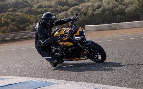 Neufahrzeug Triumph Street Triple 765 RS - Bild 8