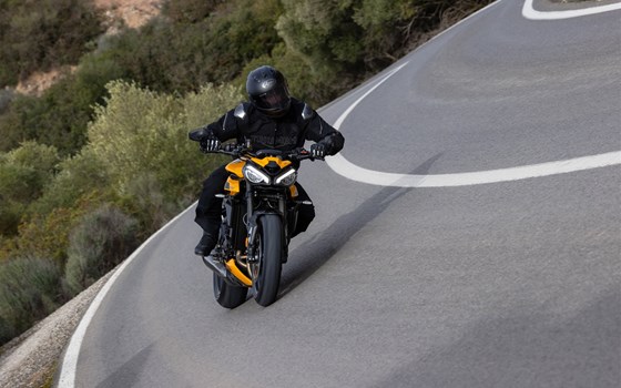 Neufahrzeug Triumph Street Triple 765 RS - Bild 11