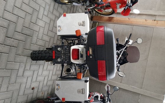 Gebrauchtmotorrad Honda XRV 750 Africa Twin - Bild 4 Gebrauchtmotorrad Honda XRV 750 Africa Twin - Bild 4