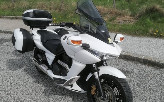 Gebrauchtmotorrad Honda DN-01 - Bild 2