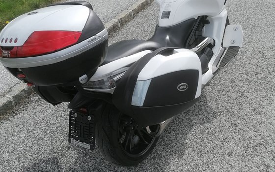 Gebrauchtmotorrad Honda DN-01 - Bild 3