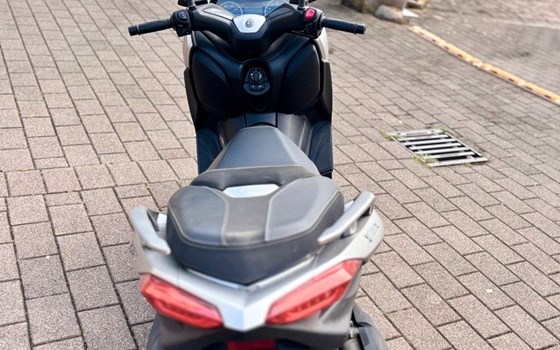 Gebrauchtmotorrad Yamaha XMAX 300 - Bild 4