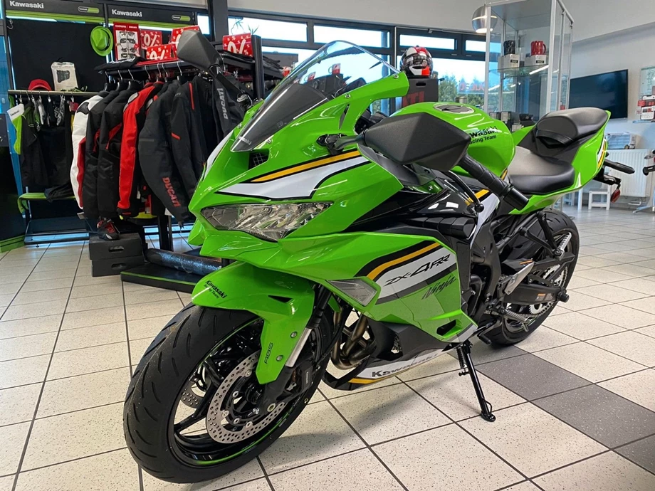 Angebot Kawasaki Ninja ZX-4RR Bild 2: Angebot Kawasaki Ninja ZX-4RR