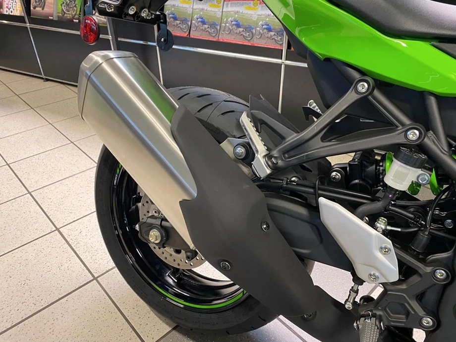 Angebot Kawasaki Ninja ZX-4RR Bild 7: Angebot Kawasaki Ninja ZX-4RR
