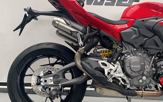 Neufahrzeug Ducati Streetfighter V2 - Bild 2