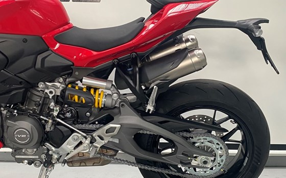 Neufahrzeug Ducati Streetfighter V2 - Bild 7