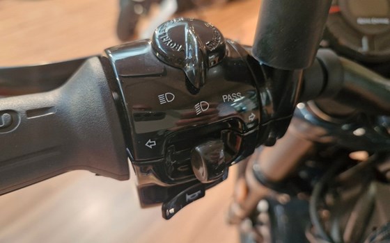 Neufahrzeug Royal Enfield Shotgun 650 - Bild 11