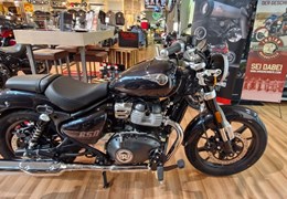 Neumotorrad Royal Enfield Super Meteor 650