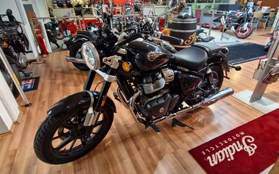 Neufahrzeug Royal Enfield Super Meteor 650 - Bild 12