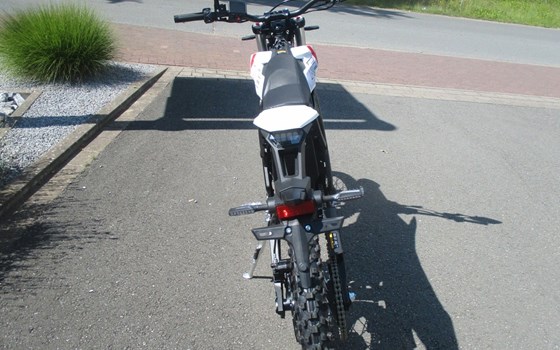 Neufahrzeug Zero XE - Bild 7