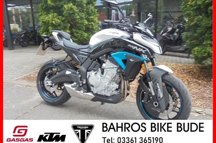 CFMOTO 675NK
