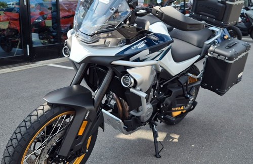 Neumotorrad CFMOTO 800MT Explore