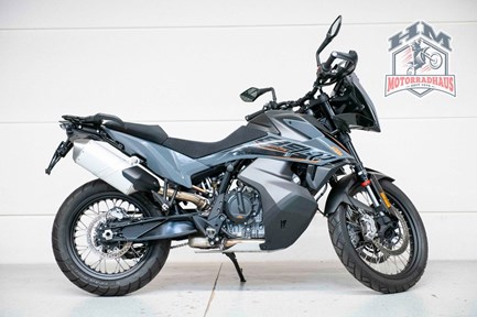 KTM 890 Adventure