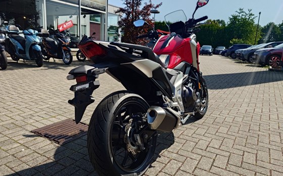 Gebrauchtmotorrad Honda NC750X DCT - Bild 10