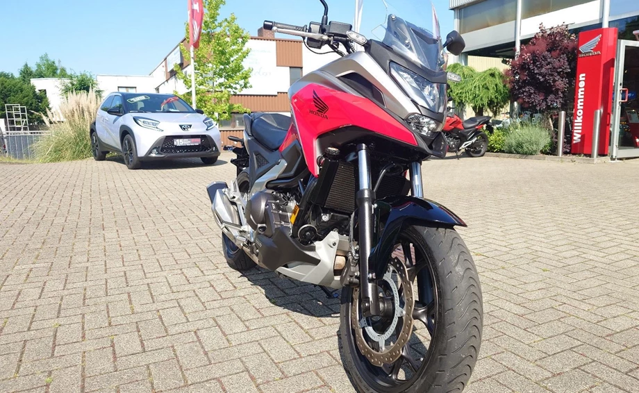 Angebot Honda NC750X DCT Bild 4: Angebot Honda NC750X DCT