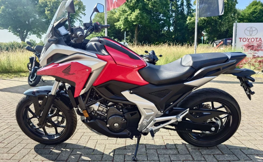 Angebot Honda NC750X DCT Bild 6: Angebot Honda NC750X DCT