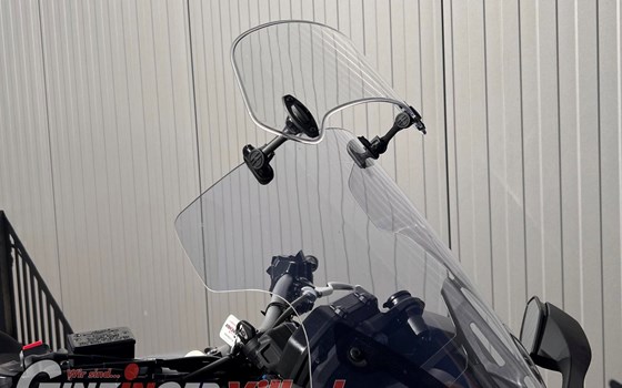 Gebrauchtmotorrad Yamaha Niken GT - Bild 19 Gebrauchtmotorrad Yamaha Niken GT - Bild 19