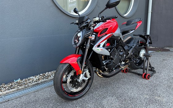 Neufahrzeug MV Agusta Brutale 800 RR - Bild 2 Neufahrzeug MV Agusta Brutale 800 RR - Bild 2