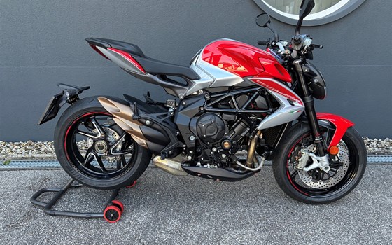 Neufahrzeug MV Agusta Brutale 800 RR - Bild 5 Neufahrzeug MV Agusta Brutale 800 RR - Bild 5
