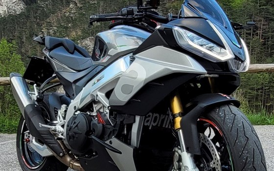 Gebrauchtmotorrad Aprilia Tuono V4 1100 - Bild 1