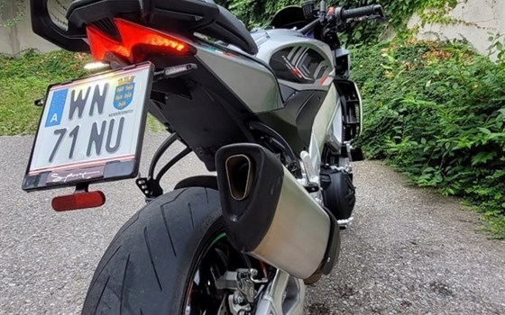 Gebrauchtmotorrad Aprilia Tuono V4 1100 - Bild 18