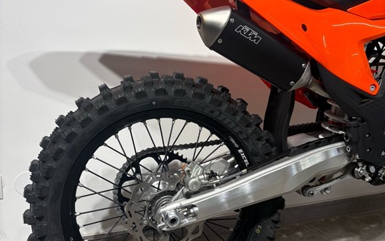 Neufahrzeug KTM 250 SX - Bild 5 Neufahrzeug KTM 250 SX - Bild 5