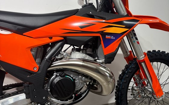 Neufahrzeug KTM 250 SX - Bild 3 Neufahrzeug KTM 250 SX - Bild 3