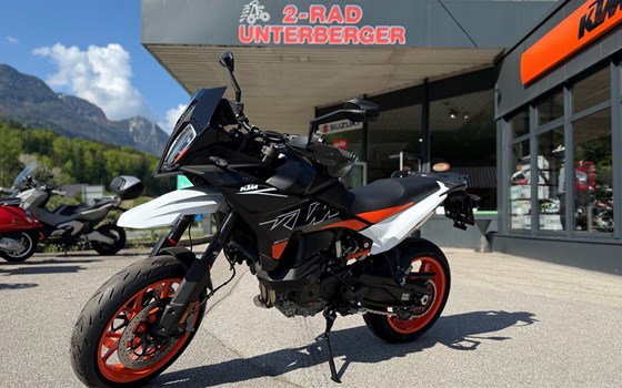 Neufahrzeug KTM 890 SMT - Bild 1 Neufahrzeug KTM 890 SMT - Bild 1
