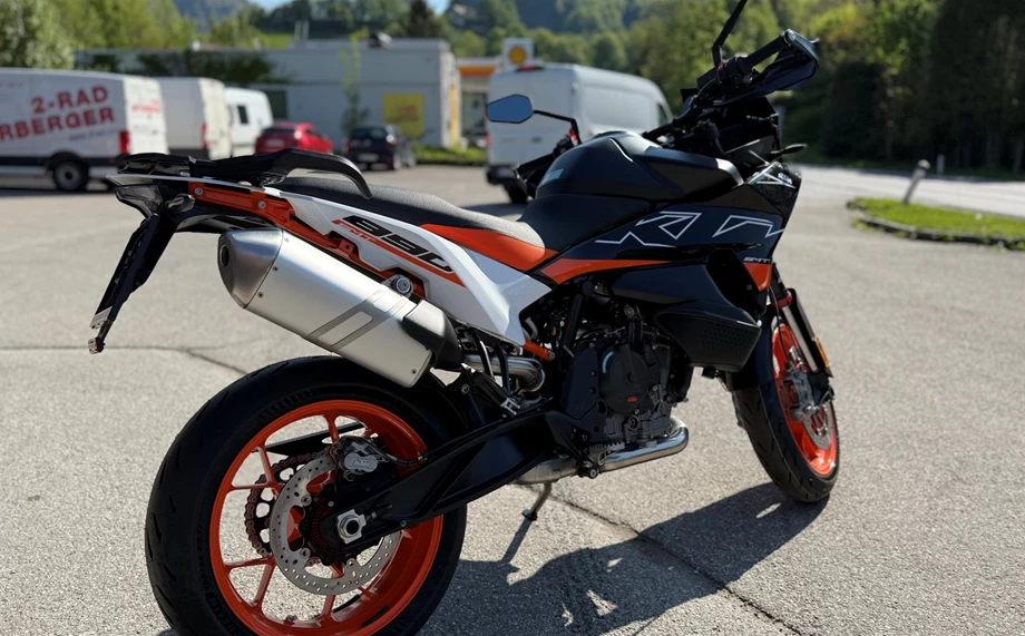 Angebot KTM 890 SMT Bild 3: Angebot KTM 890 SMT
