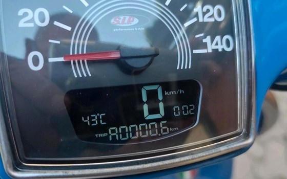 Gebrauchtmotorrad Vespa 50 Special - Bild 2