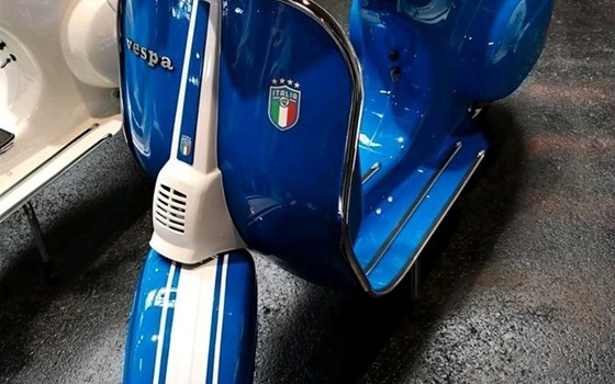 Gebrauchtmotorrad Vespa 50 Special - Bild 3