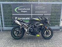 Gebrauchtmotorrad Triumph Speed Triple RS 1050