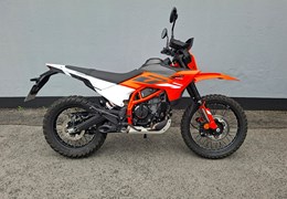 Neumotorrad KTM 390 Enduro R