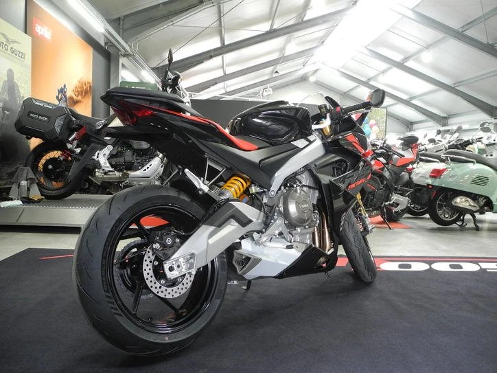 Angebot Aprilia RS 660 Factory Bild 3: Angebot Aprilia RS 660 Factory