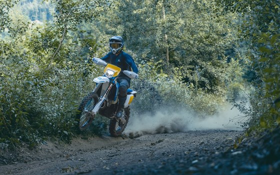 Neufahrzeug Husqvarna FE 350 Heritage - Bild 7 Neufahrzeug Husqvarna FE 350 Heritage - Bild 7