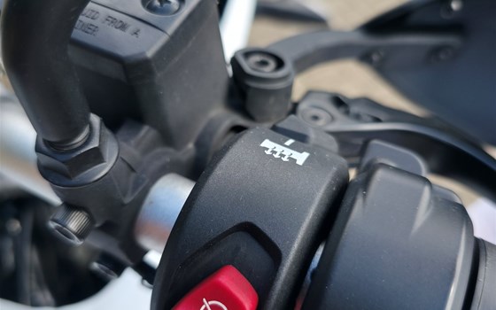 Gebrauchtmotorrad Ducati DesertX - Bild 10