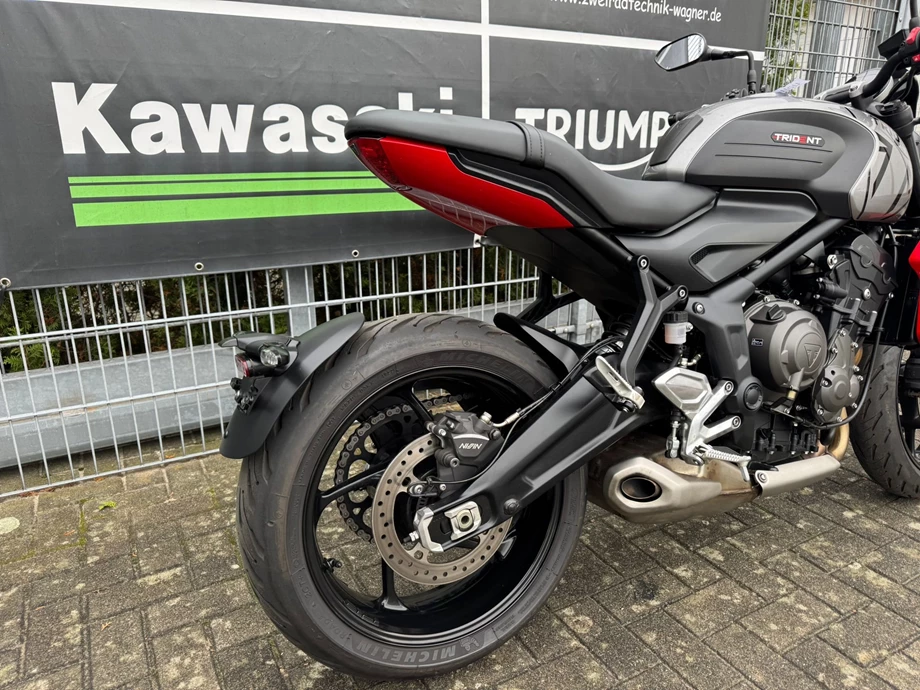 Angebot Triumph Trident 660 Bild 2: Angebot Triumph Trident 660