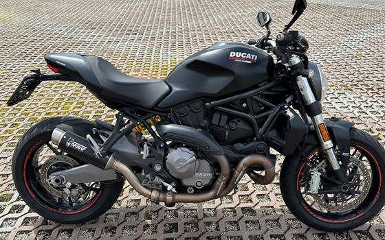 Gebrauchtmotorrad Ducati Monster 821 - Bild 1 Gebrauchtmotorrad Ducati Monster 821 - Bild 1