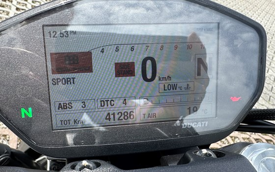 Gebrauchtmotorrad Ducati Monster 821 - Bild 6 Gebrauchtmotorrad Ducati Monster 821 - Bild 6