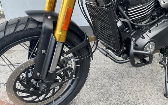 Neufahrzeug Triumph Scrambler 400 XC - Bild 9