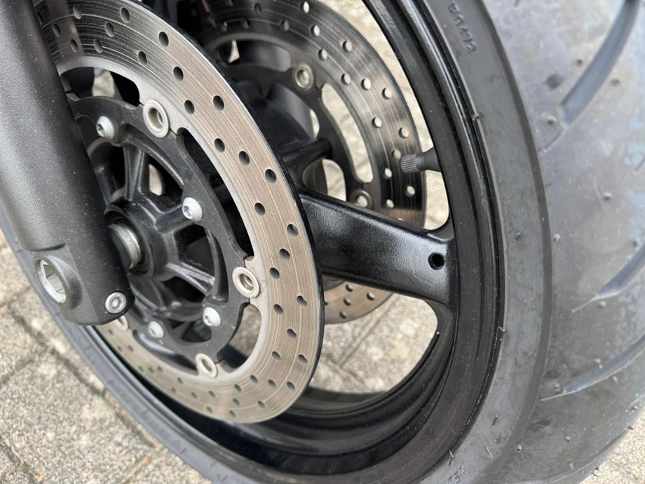 Angebot Yamaha XJR 1300 Bild 5: Angebot Yamaha XJR 1300