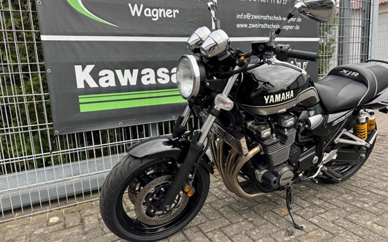 Gebrauchtmotorrad Yamaha XJR 1300 - Bild 8