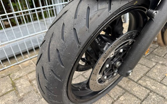 Gebrauchtmotorrad Yamaha XJR 1300 - Bild 9